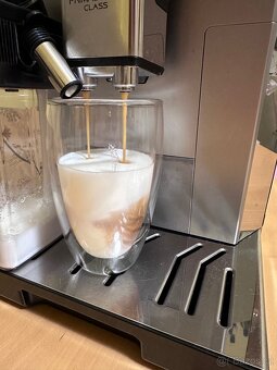 De’Longhi PrimaDonna Class ECAM 550.85.MS - 5