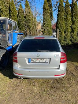Škoda octavia 2 2,0 TDi - 5