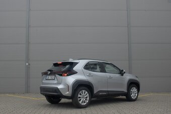 Toyota Yaris 1.5 Hybrid 115 e‑CVT - V záruce - 5