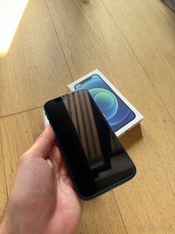 Apple iPhone 12 128GB modrý - 5