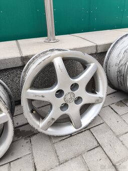 ALU kola Dotz R15 - 5