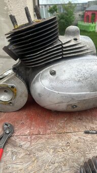 Jawa 350 pérák motor - 5
