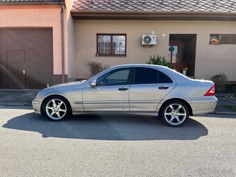 Mercedes-Benz C 220 CDI W203 - 5