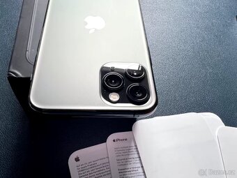 iPhone 11 Pro 256 GB - 5