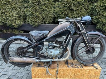 Čz 250 Sport předválečná - 5