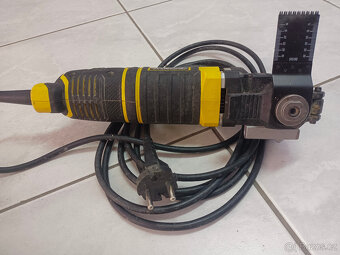 Oscilační bruska Stanley Fatmax FME 650, 300 W - 5