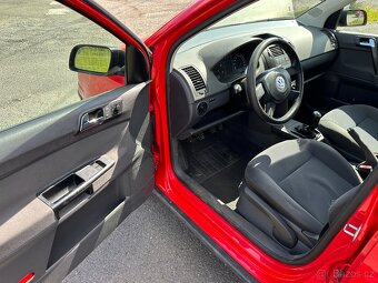 VW POLO IV 1.9 SDi 5dvéř. r.v. 2002 - 5