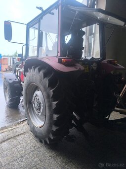 Traktor Belarus s čelním nakladačem - 5