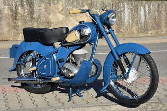 Veterán Peugeot - 5