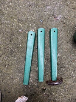 Litinový stojan na živý vánoční stromek - 5