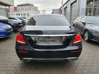 Mercedes-Benz E200 Lim 135kW AVANTGARDE - záruka Autodraft - 5