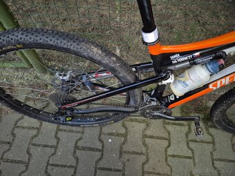 Prodám kolo Specialized Epic carbon vel. S - 5