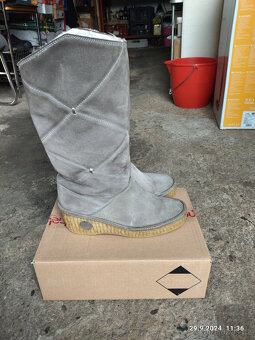 Dámské kožené kozačky vel. 39 - 5