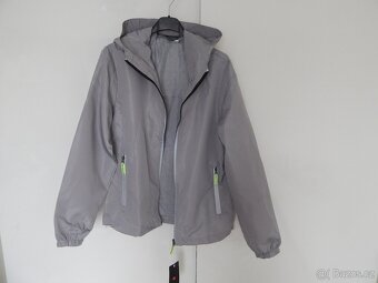 Nová nepromokavá bunda vel. M - 5