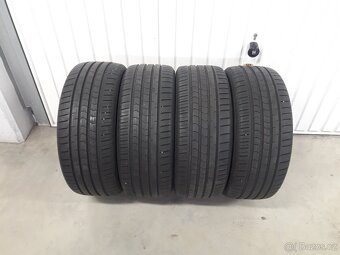 Vredestein Ultrac Satin 225/45 R17 GIUGIARO - 5