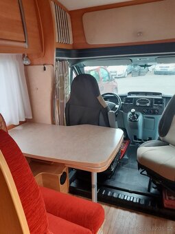 Prodám obytné auto CHAUSSON - 5