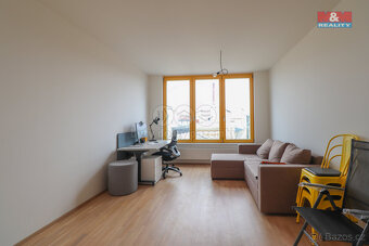 Pronájem bytu 2+kk, 65 m², Praha, ul. Nádražní - 5