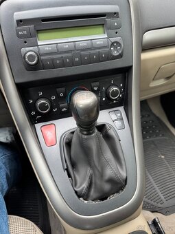 FIAT Croma 1.9 JTD, 16V, 110kw, r.v. 2007 - 5