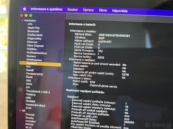 MacBook Pro 2017 - 15" Radeon Pro 560 4GB +  Adaptér - 5