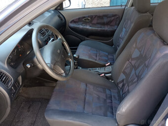 Mitsubishi Carisma 1.6 16V, 66 kW, nové v ČR, 2. majitel - 5