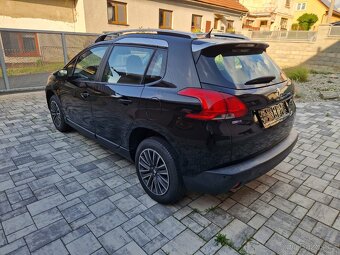 Peugeot 2008 - 5