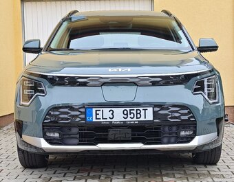 Kia e-niro 64,8 khw 150 Kw model 2023 původ ČR +DPH - 5