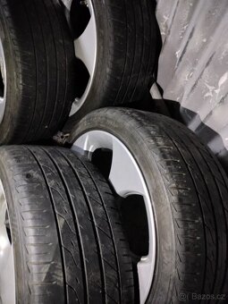 4ks alu disky orig. VW 5x112 r18 pneu 225/40 r18 - 5
