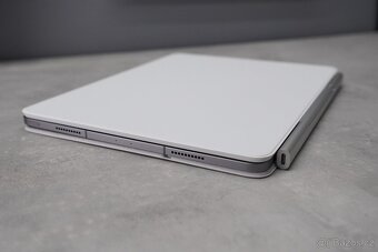 Apple Magic Keyboard pro iPad Air 13" M3 - CZ - bílá - 5