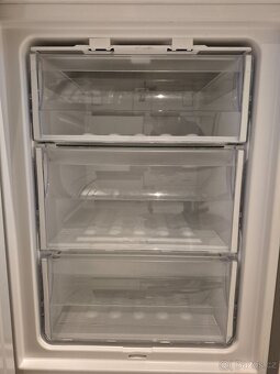 Lednice Whirlpool - 5