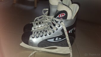 Prodám panske Brusle Botas EU 43 - 5