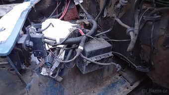 Ford transit 2,5D MK5 díly - 5