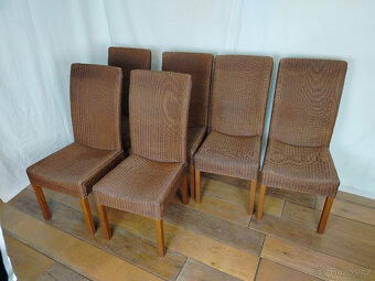Jídelní stůl a 6 ratanových židlí - 5