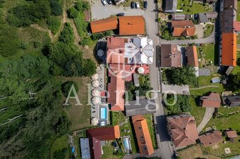 Prodej vícegenerační dům, 1 300 m2 - okres Benešov - 5