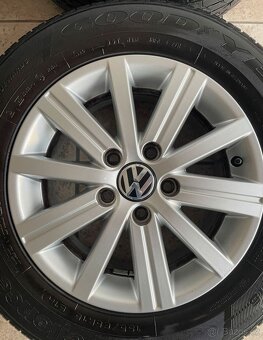 Alu kola vw 5x112 r15 6,5j et50 pneu 195/65/15 - 5