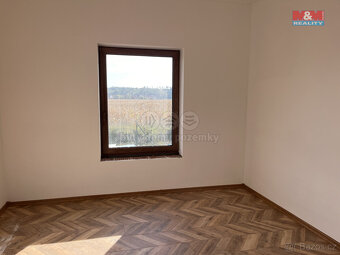 Prodej rodinného domu v Němčicích - 5