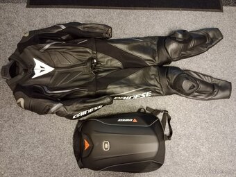 Dainese kombinéza, batoh,boty cena za vše - 5