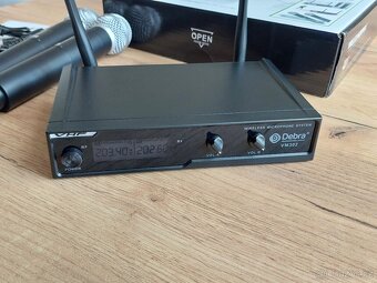 Bezdrátový mikrofonní systém Debra Audio PRO VM302 - 5
