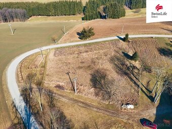 Prodej stavebního pozemku 2452 m2, Dobroutov - 5