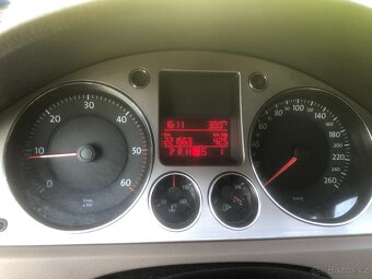 Prodám Volkswagen Passat 2L,103 KW - 5