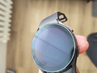 Chytré hodinky Samsung Galaxy Watch 4 40mm černé - 5
