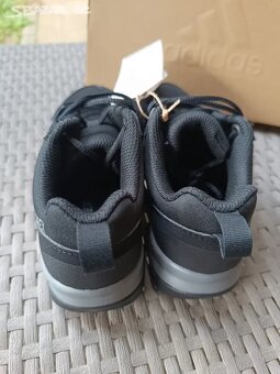 Nove dětské boty Adidas Terrex vel. 31 - 5
