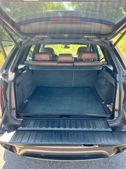 BMW X5 4,0 D nový motor - bez investic - 5
