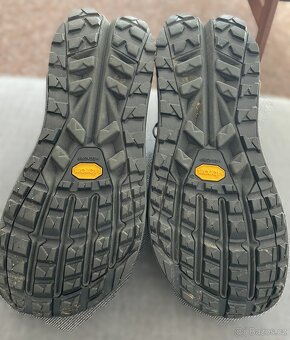 Trailové běžecké boty ALTRA OLYMPUS 6 vel. 43 - 5