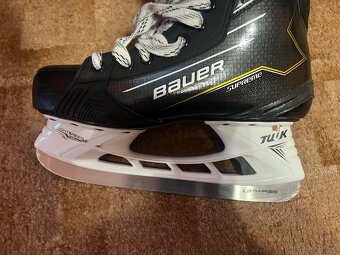 Hokejové brusle - 5