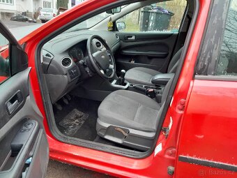 Ford Focus 1.6TDCi 80kW na díly - 5