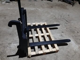 Paletizační vidle Manitou a JCB lyžiny - 5