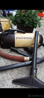 retro vysavač zn.Standard, stará nádoba - 5