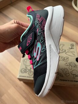 Divčí tenisky Sketchers vel.27 Nove - 5