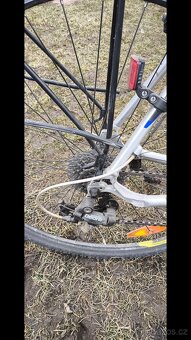 trekingové kolo Wheeler Cross 4600 - 5