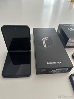 Samsung Z Flip 6 - crafted black, 512 GB, SM-F741B - 5